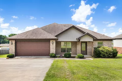 337 Austin Creek Dr, Austin, AR 72007