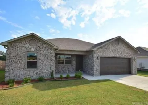 136 Wildflower Dr, Beebe, AR 72012