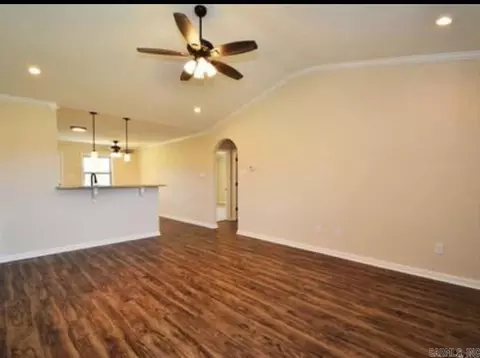 Living - 136 Wildflower Dr, Beebe, AR 72012 photo 3 of 4