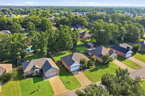 View/Area - 2150 Dillard Dr, Conway, AR 72034 photo 1 of 1