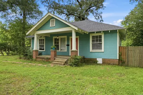 Exterior - 1917 College Ave, Conway, AR 72034 photo 7 of 16