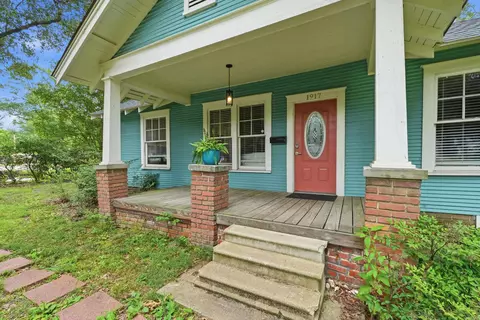 Exterior - 1917 College Ave, Conway, AR 72034 photo 9 of 16
