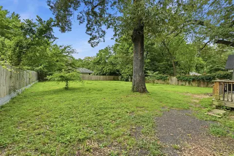 Exterior - 1917 College Ave, Conway, AR 72034 photo 15 of 16