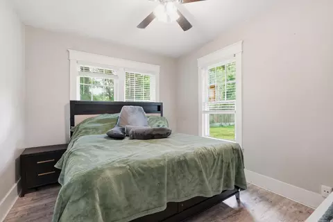 Bedroom - 1917 College Ave, Conway, AR 72034 photo 1 of 3