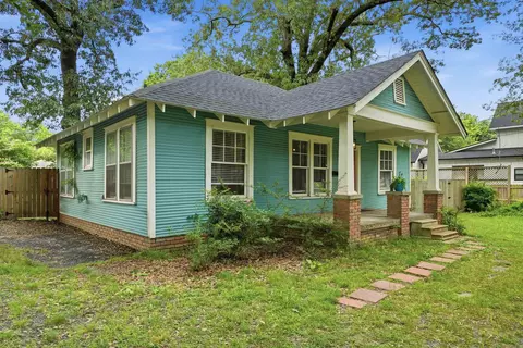 Exterior - 1917 College Ave, Conway, AR 72034 photo 8 of 16