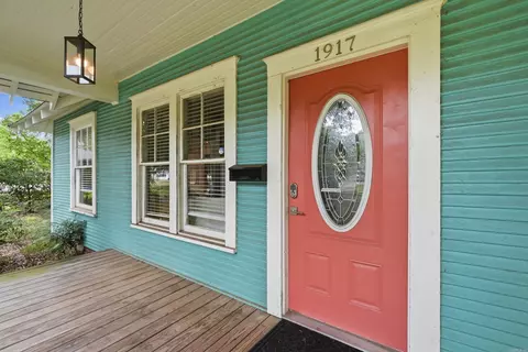 Exterior - 1917 College Ave, Conway, AR 72034 photo 10 of 16