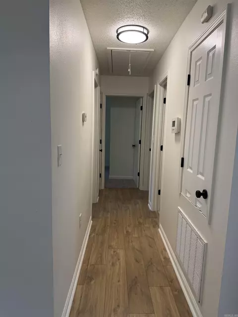 Entry Way - 1438 David Lee, Haskell, AR 72015 photo 1 of 1