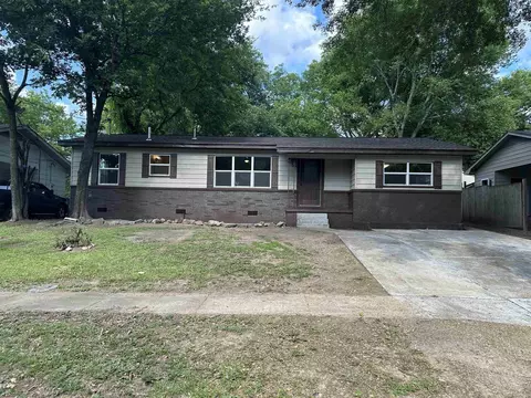 625 Hoover St, Malvern, AR 72104