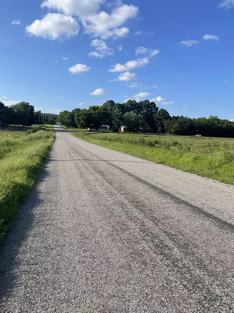 8607 Shaver Rd, Lavaca, AR 72941 photo 7