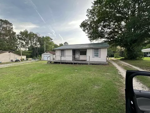 6105 Pointview Rd, Benton, AR 72019