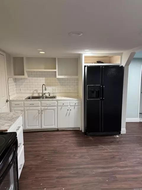 Kitchen - 1315 Cedar St, Benton, AR 72015 photo 1 of 2