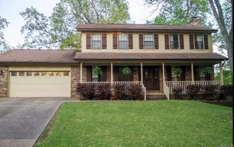 17 Laver Cir, Little Rock, AR 72210