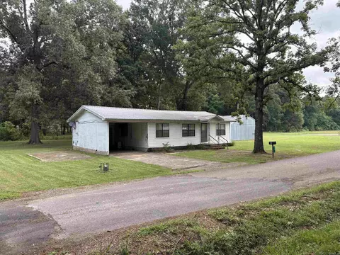 68 Boyce Rd, Gurdon, AR 71743
