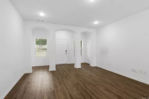 Entry Way - 1155 Gallery Dr, Conway, AR 72032 photo 3 of 5