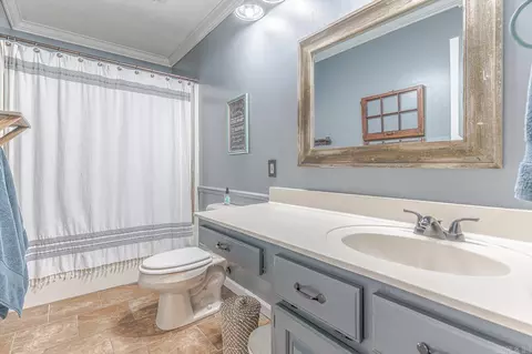 Bath - 103 Key Cir, Marked Tree, AR 72365 photo 3 of 3