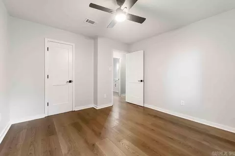 Bedroom - 724 2nd Ave, Conway, AR 72032 photo 5 of 6