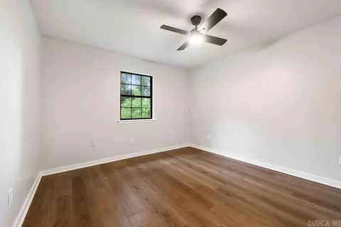 Bedroom - 724 2nd Ave, Conway, AR 72032 photo 3 of 6
