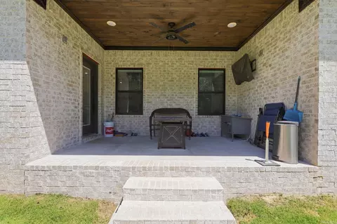Exterior - 139 Hayden Dr, Beebe, AR 72012 photo 9 of 11