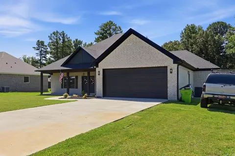 Exterior - 139 Hayden Dr, Beebe, AR 72012 photo 2 of 11