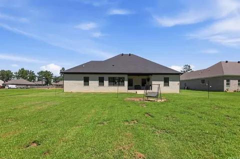 Exterior - 139 Hayden Dr, Beebe, AR 72012 photo 10 of 11