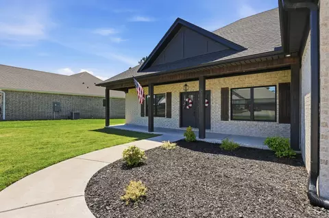Exterior - 139 Hayden Dr, Beebe, AR 72012 photo 1 of 11