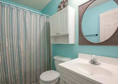 Bath - 6 Ariel Dr, Ward, AR 72176 photo 1 of 2