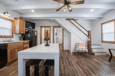 Entry Way - 950 Sunny Slope Rd, Edgemont, AR 72044 photo 1 of 3