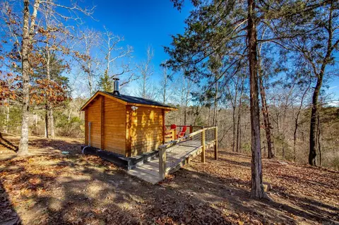 Exterior - 950 Sunny Slope Rd, Edgemont, AR 72044 photo 9 of 11