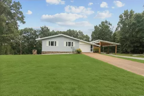 2510 Crescent Dr, Horseshoe Bend, AR 72512