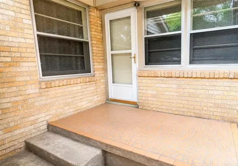 Exterior - 206 Crouch St, Benton, AR 72019 photo 3 of 7