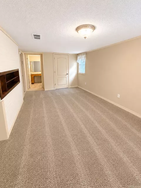 Bedroom - 206 Crouch St, Benton, AR 72019 photo 2 of 6