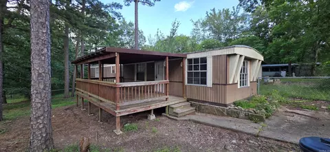 103 Chalet Cir, Fairfield Bay, AR 72088