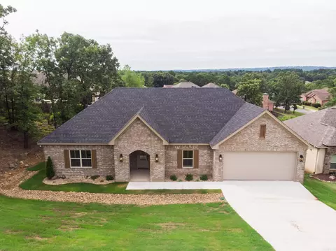 108 Scenic Ridge Dr, Maumelle, AR 72113