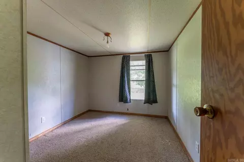 Bedroom - 538 Pleasant Run Rd, Mammoth Spring, AR 72554 photo 1 of 5