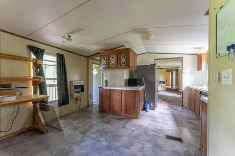 Entry Way - 538 Pleasant Run Rd, Mammoth Spring, AR 72554 photo 1 of 2