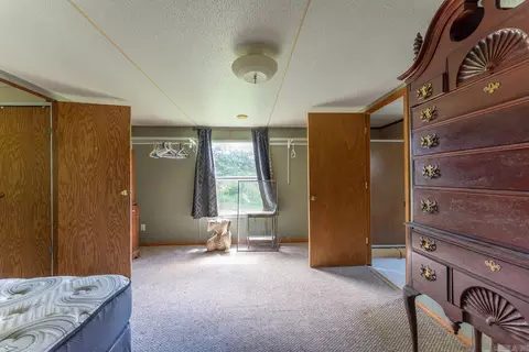 Bedroom - 538 Pleasant Run Rd, Mammoth Spring, AR 72554 photo 5 of 5