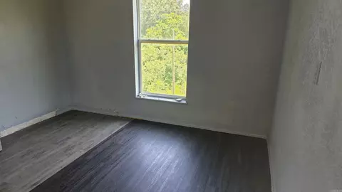 Other - 811 Wallace, De Queen, AR 71832 photo 5 of 5