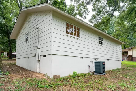 Exterior - 6823 Foxfire Dr, Benton, AR 72019 photo 5 of 5