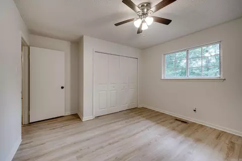 Bedroom - 6823 Foxfire Dr, Benton, AR 72019 photo 5 of 5