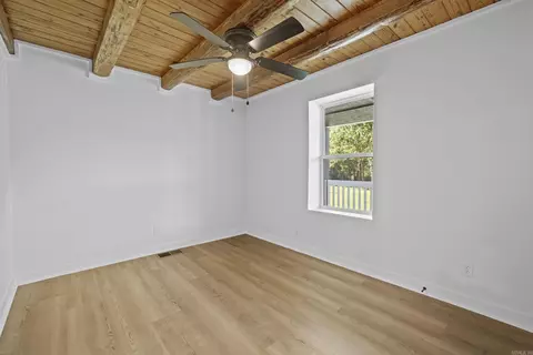 Bedroom - 264 Smith Rd, Searcy, AR 72143 photo 1 of 3