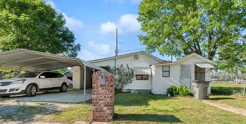 803 E Main St, Paragould, AR 72450
