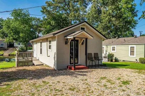 105 Chambers Pt #17, Hot Springs, AR 71913