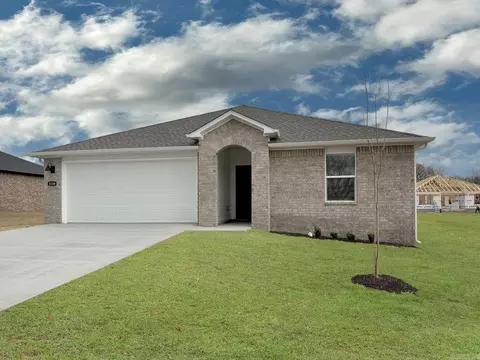 506 Cherry St, Beebe, AR 72012
