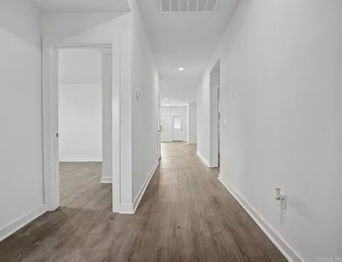 Entry Way - 506 Cherry St, Beebe, AR 72012 photo 1 of 1