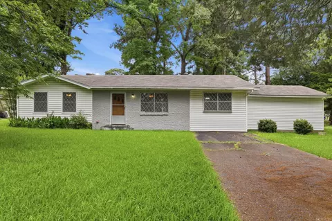 2515 N Lakeview, Benton, AR 72015