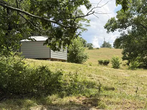 Exterior - 1300 Hc 33, Compton, AR 72624 photo 9 of 14