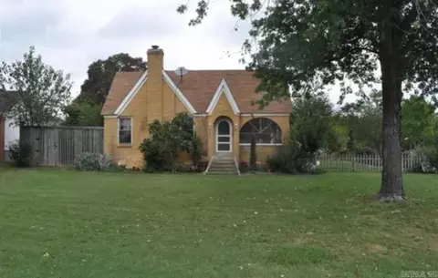 1415 Parkway Dr, North Little Rock, AR 72118