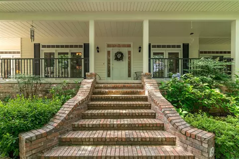 49 Rubi Cir, Hot Springs Village, AR 71909