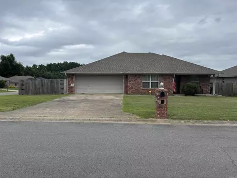14 Windsor Park Dr, Ward, AR 72176