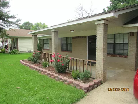 Exterior - 406 N Cherry, Beebe, AR 72012 photo 2 of 6